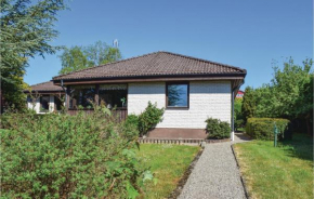 4 Bedroom Amazing Home In Borrby